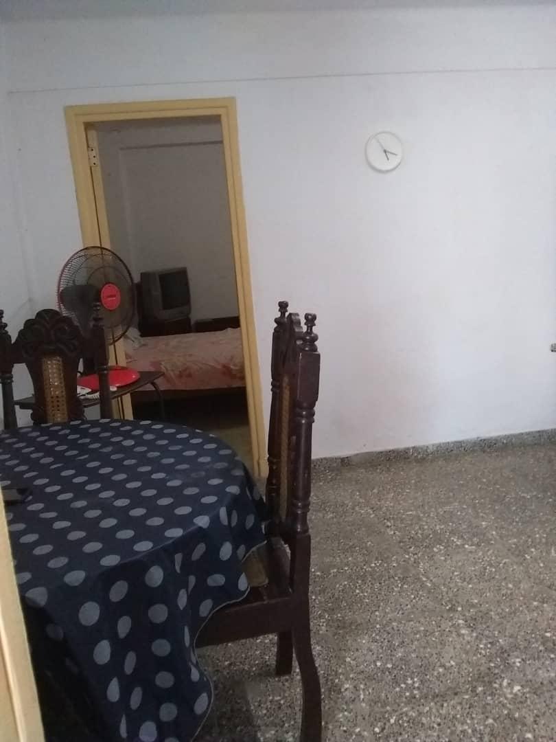 Apartamento Por 23 y Paseo, Vedado - Imagen# 1